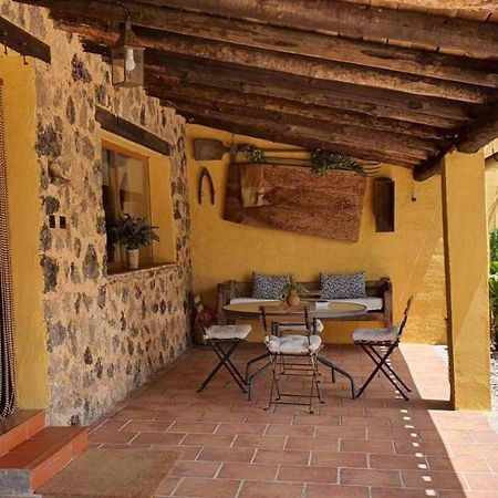 Casa Rural Las Traviesas カンデレダ エクステリア 写真