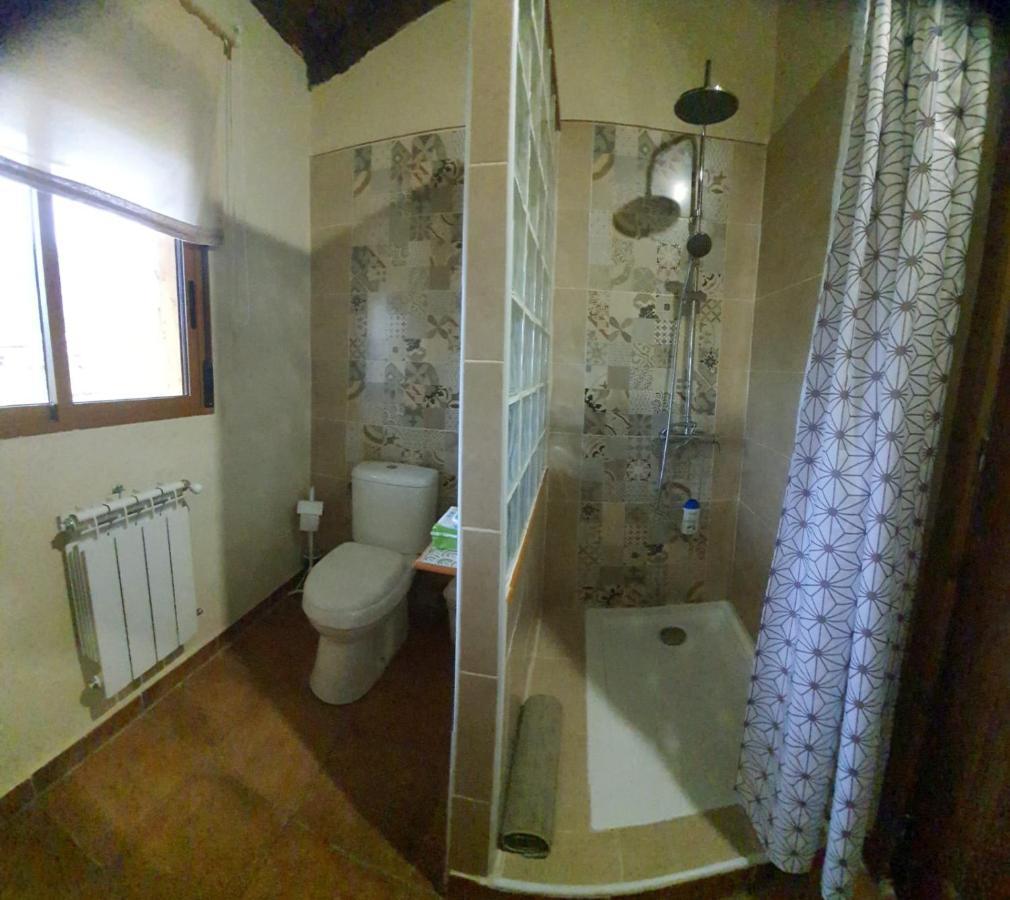 Casa Rural Las Traviesas カンデレダ エクステリア 写真